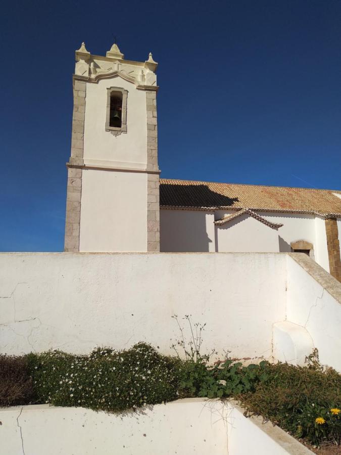 Home Village Vila do Bispo Luaran gambar