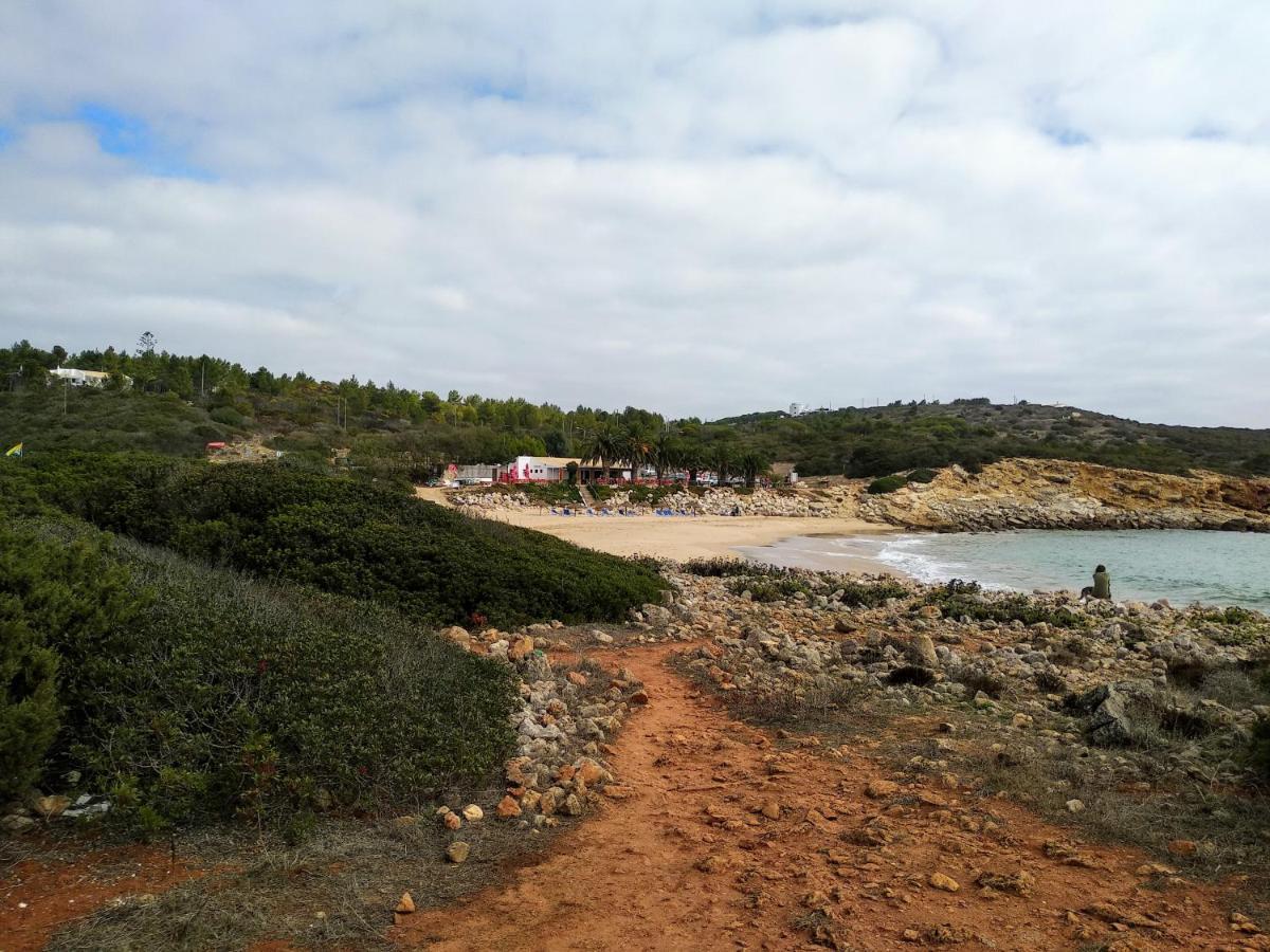 Home Village Vila do Bispo Luaran gambar